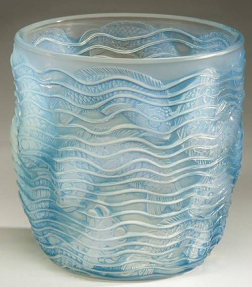 R. Lalique Dauphins Vase