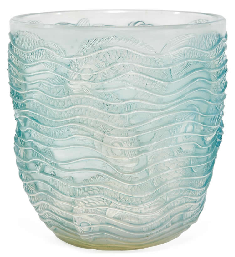 R. Lalique Dauphins Vase