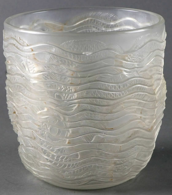 R. Lalique Dauphins Vase