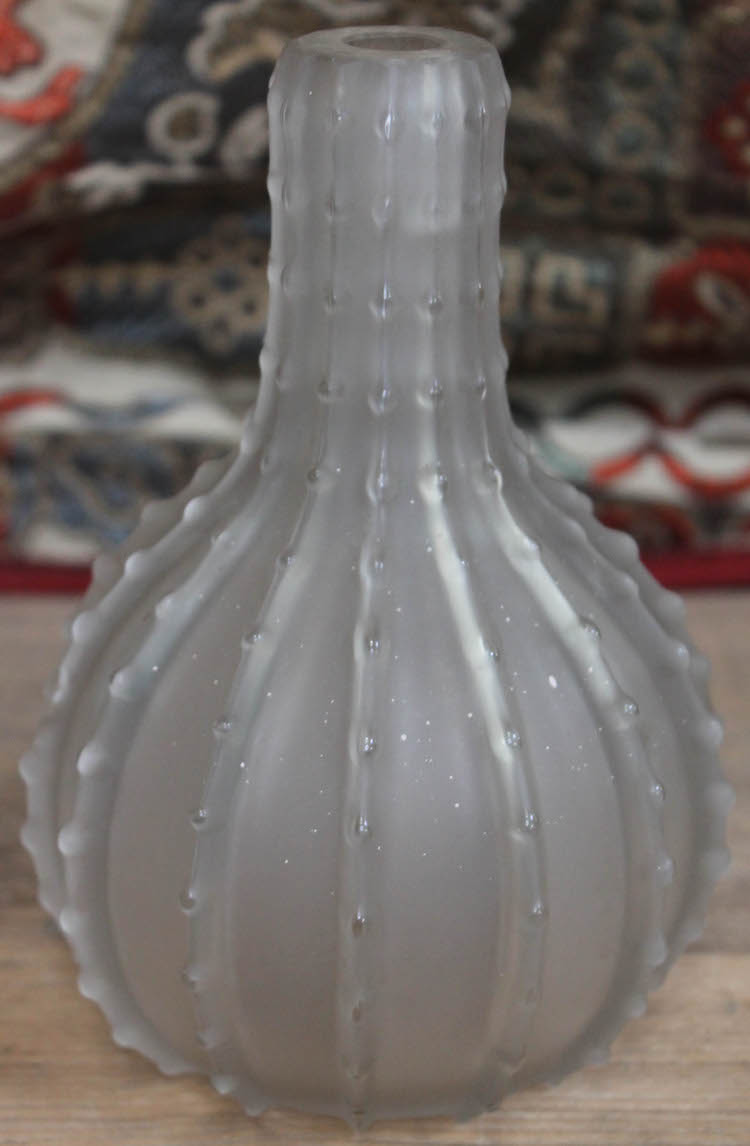 R. Lalique Dentele Vase