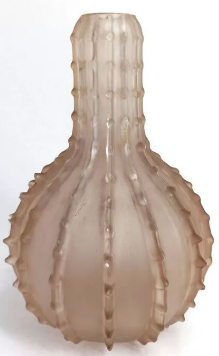 R. Lalique Dentele Vase