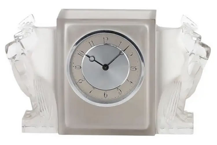 R. Lalique Deux Coqs Clock