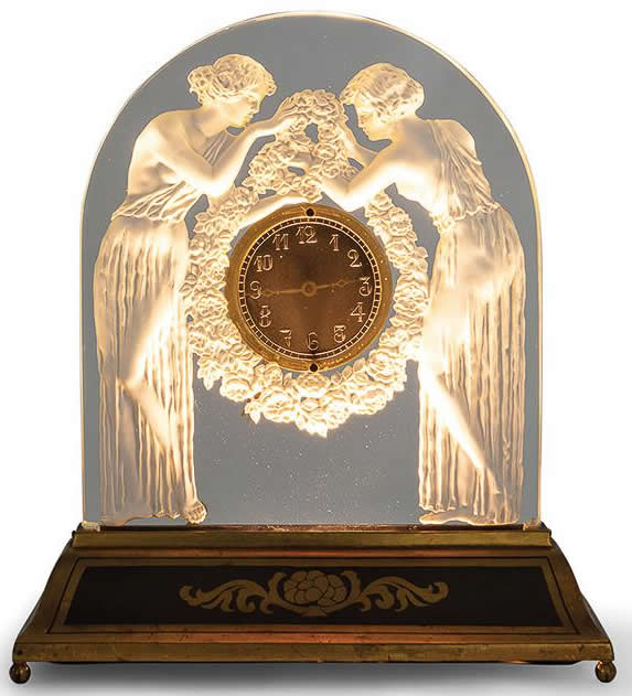 R. Lalique Deux Figurines Clock