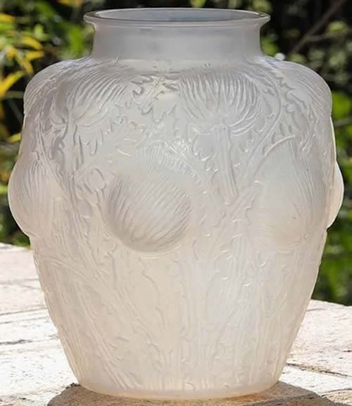 R. Lalique Domremy Vase