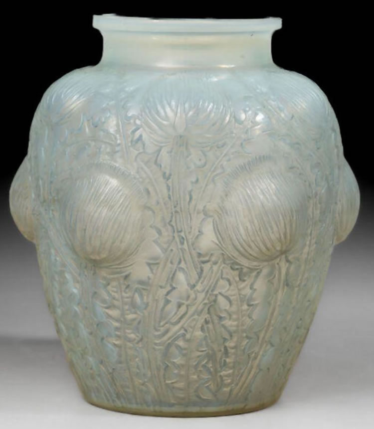 R. Lalique Domremy Vase