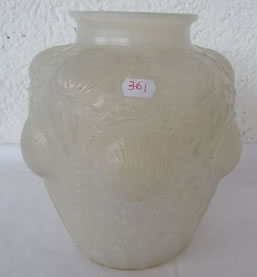 R. Lalique Domremy Vase