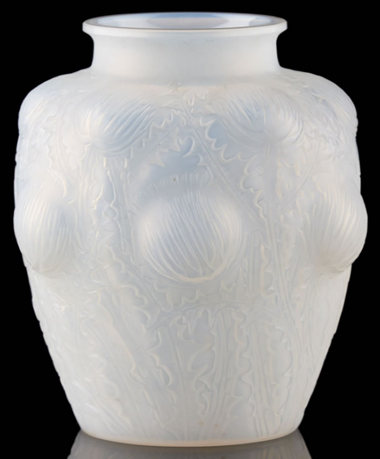 R. Lalique Domremy Vase