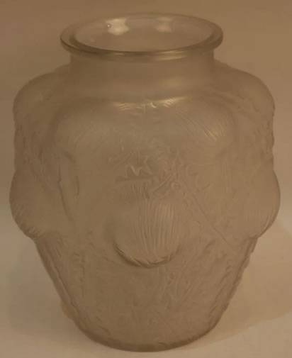 R. Lalique Domremy Vase