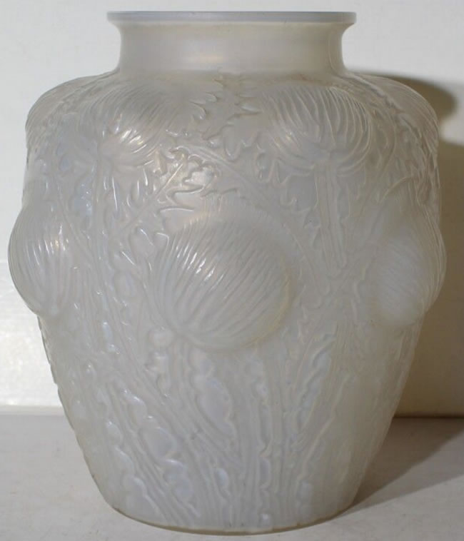 R. Lalique Domremy Vase