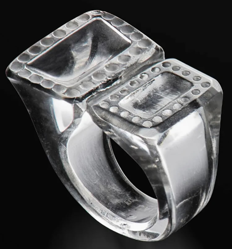 R. Lalique Double Pan Perle Bague