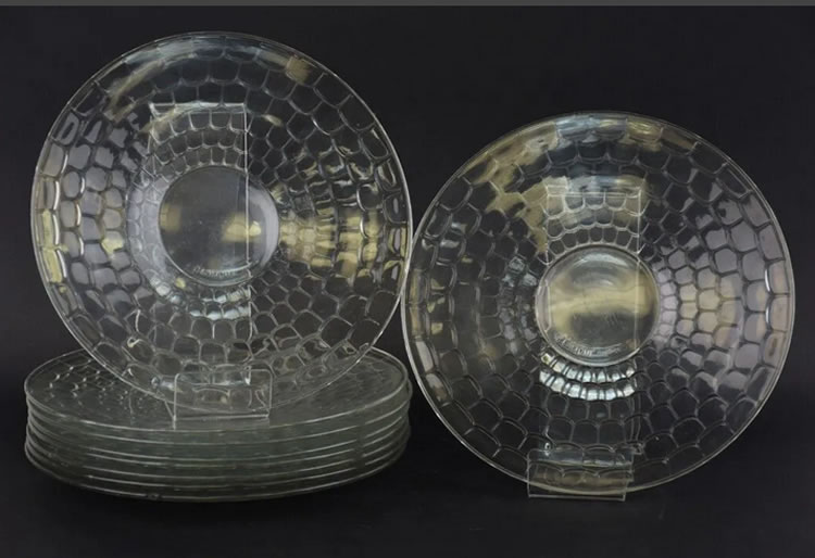 Rene Lalique Ecailles Plate 