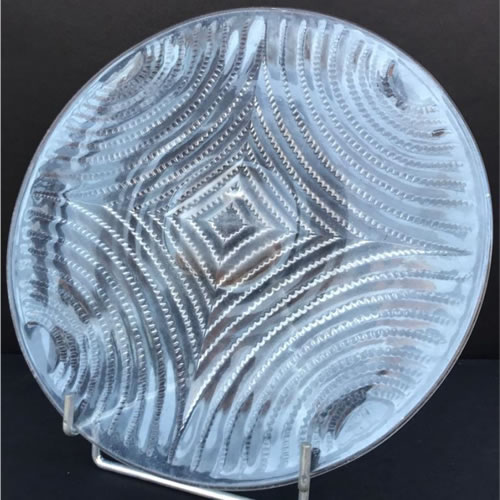 R. Lalique Ecumes Plate
