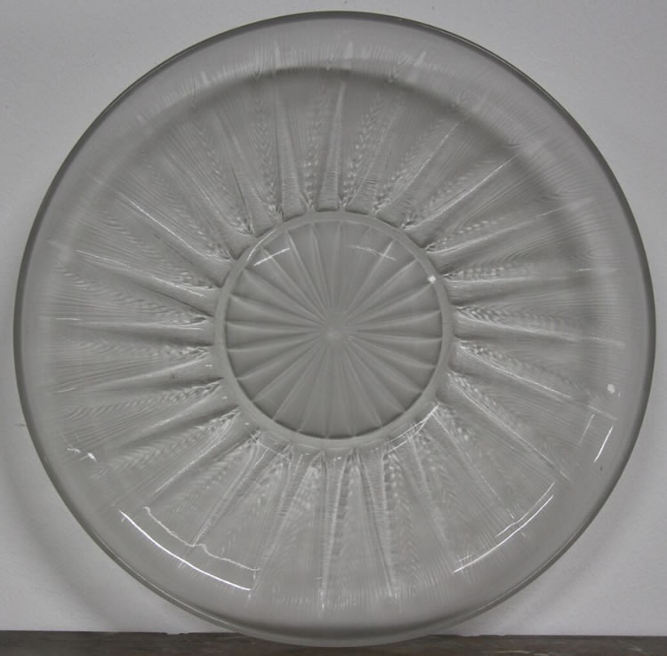 R. Lalique Epis Plate