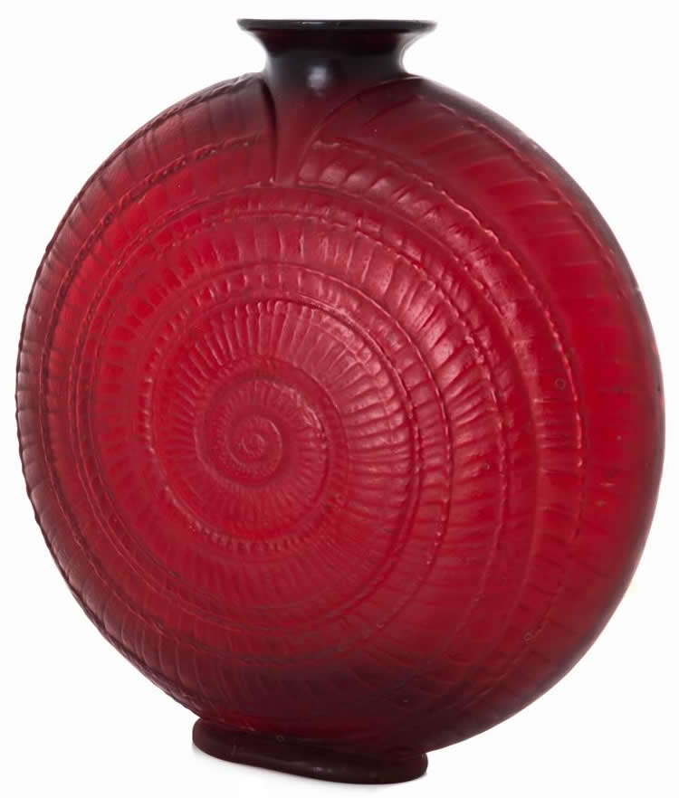 R. Lalique Escargot Vase