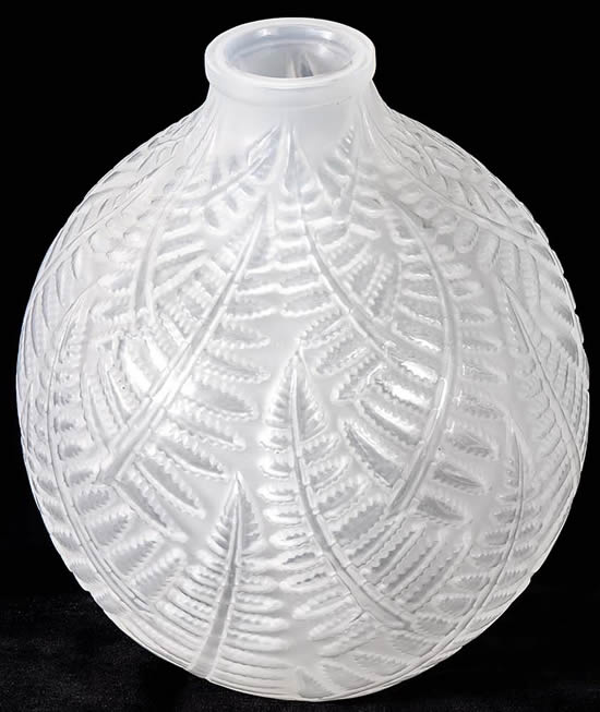 R. Lalique Espalion Vase