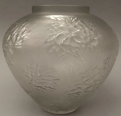 R. Lalique Esterel Vase