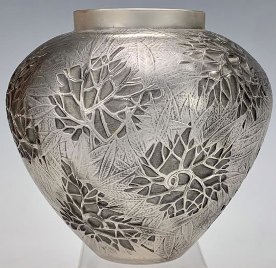 R. Lalique Esterel Vase