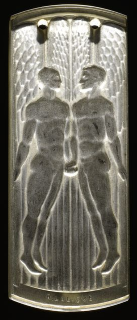 R. Lalique 1937 Exposition Internationale Pendant