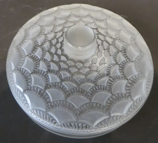 R. Lalique Festons Box