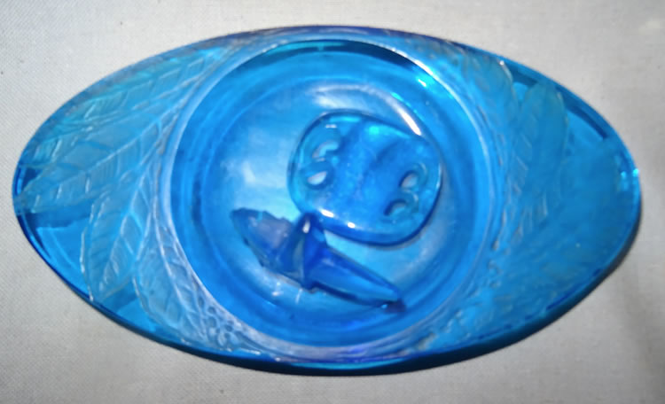 R. Lalique Feuilles Ashtray