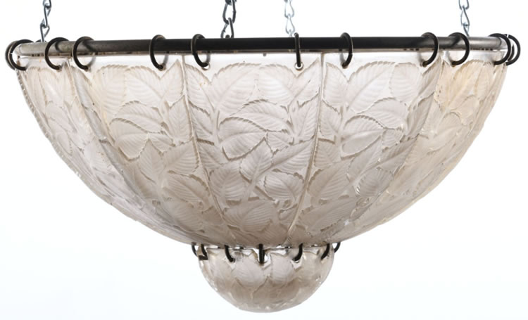 R. Lalique Feuilles de Charme Chandelier