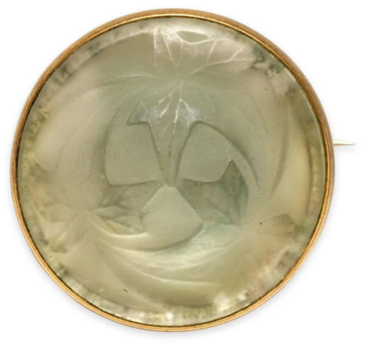 R. Lalique Feuilles De Lierre Brooch