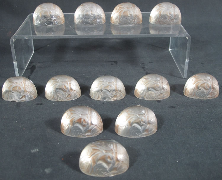 R. Lalique Feuilles Menu Holder