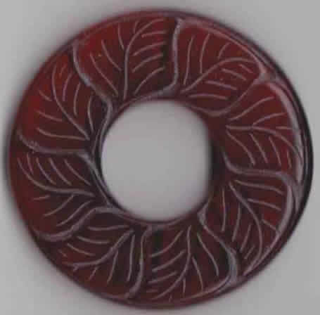 R. Lalique Feuilles Pendant