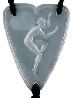 R. Lalique Figurine Ailee-3 Pendant