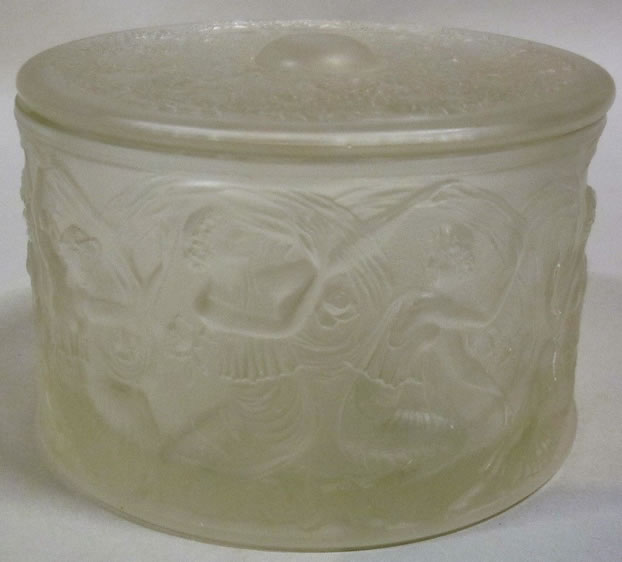 R. Lalique Figurines Et Guirlandes Box Top