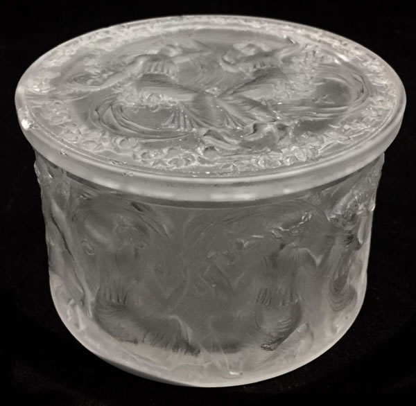 R. Lalique Figurines et Voiles Box