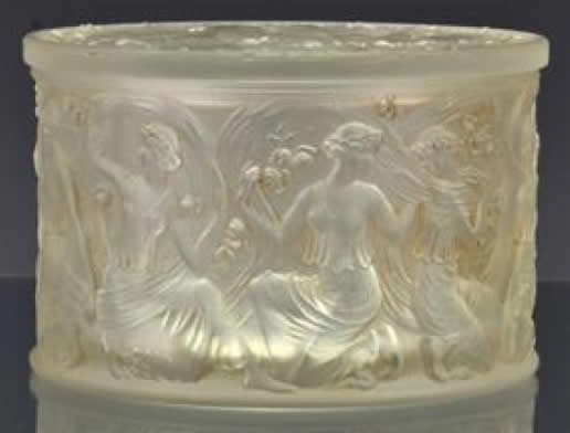 R. Lalique Figurines et Voiles Box