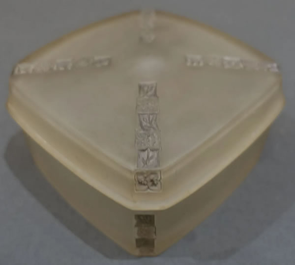 Rene Lalique Fleurettes Box 