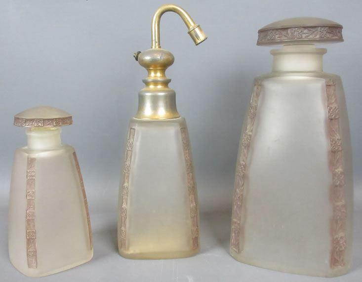 R. Lalique Fleurettes Garniture De Toilette