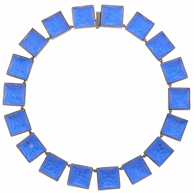R. Lalique Fleurettes Gravees Necklace