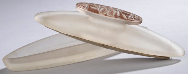 R. Lalique Fleurettes Nail Buffer