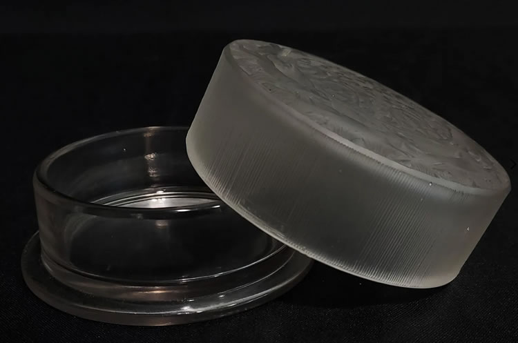 R. Lalique Fontainebleau Box