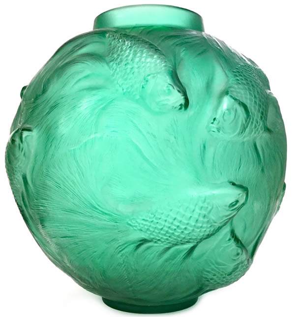 R. Lalique Formose Vase