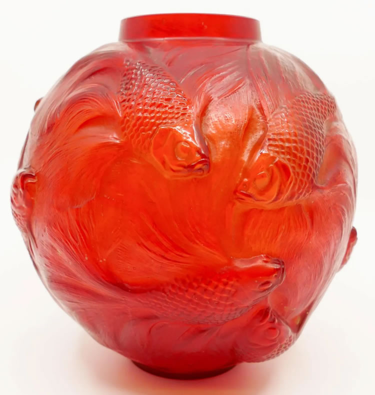 R. Lalique Formose Vase