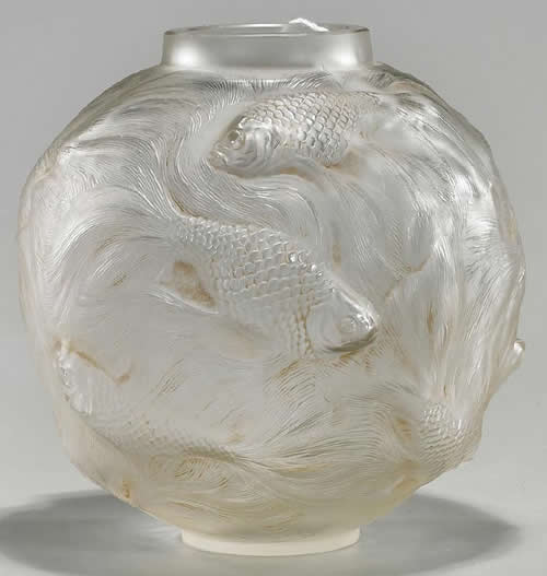 R. Lalique Formose Vase
