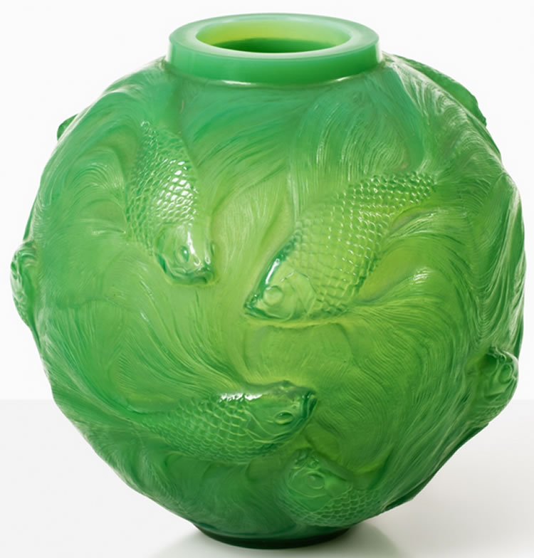 R. Lalique Formose Vase