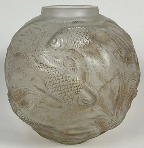 R. Lalique Formose Vase