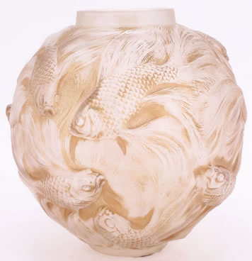 R. Lalique Formose Vase