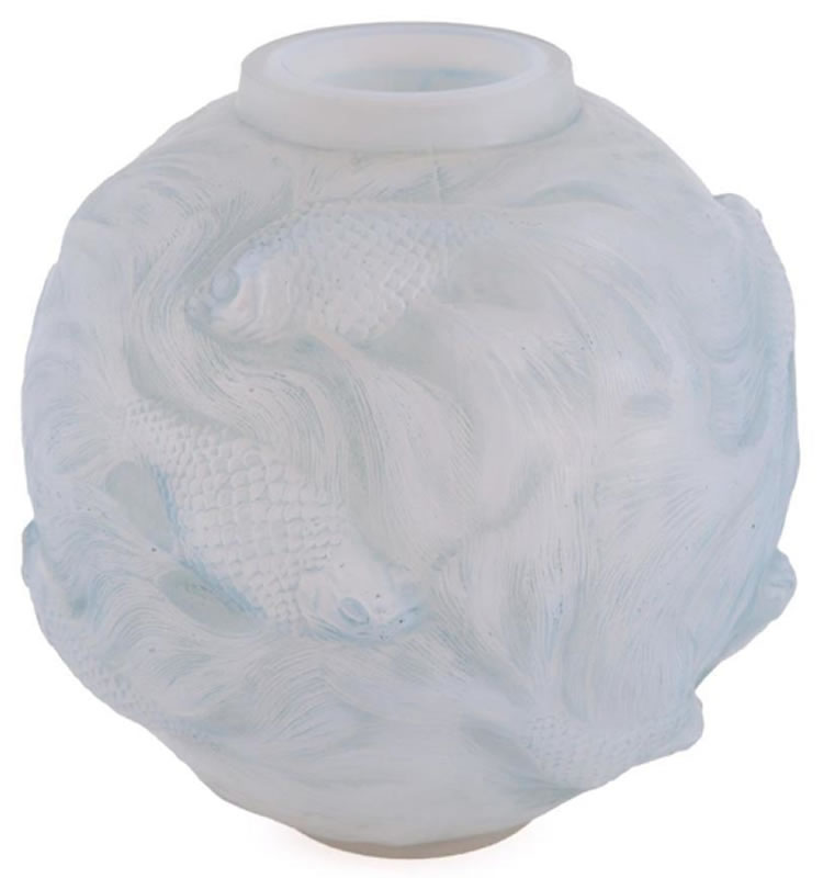 R. Lalique Formose Vase