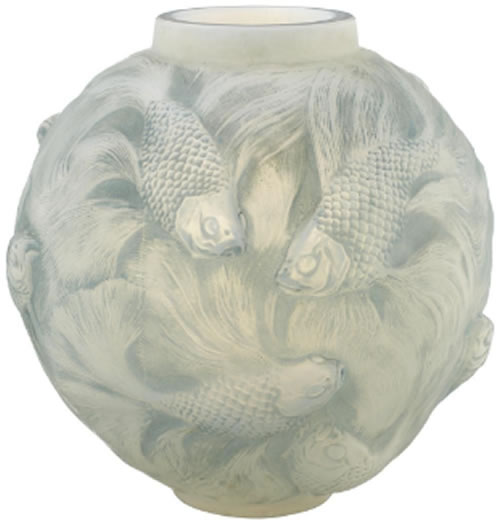 R. Lalique Formose Vase