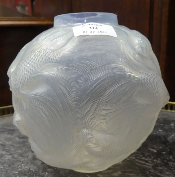 R. Lalique Formose Vase