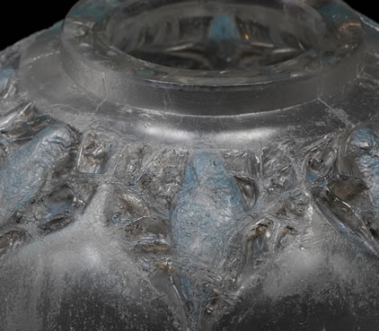 R. Lalique Frise Perruches Cire Perdue Vase 4 of 4