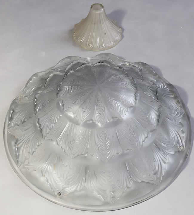 R. Lalique Gaillon Chandelier
