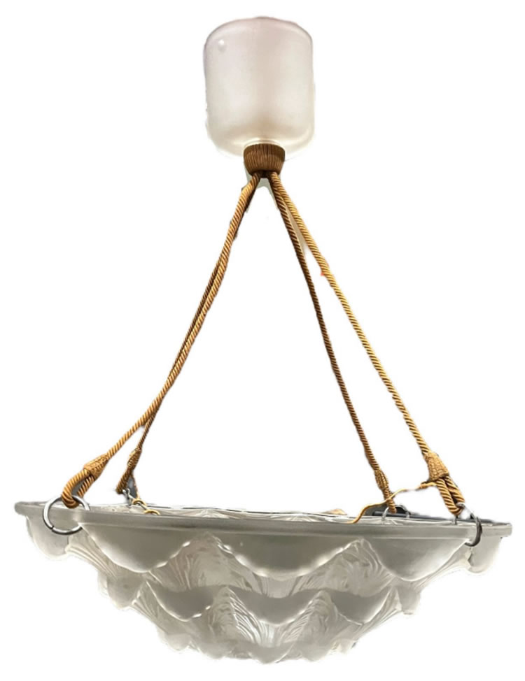 R. Lalique Gaillon Chandelier