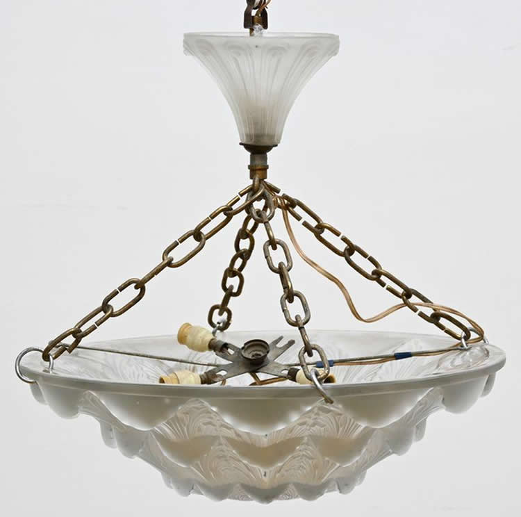R. Lalique Gaillon Chandelier